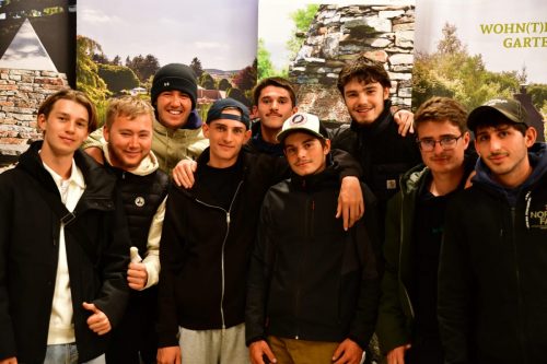 007 Les élèves du lycée technique de Carpentras étaient parmi lesapprentis de Krems